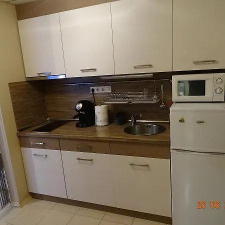 Bay Apartgaliayani * ポモリエ